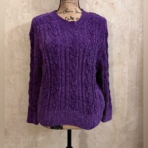 💕Select Trend  Sweater with ‘Distressed’ Back(Large(pit to pit 25”)(length 22”)